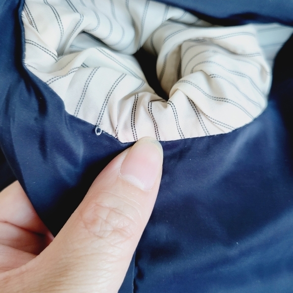 J. Crew Super 120s Navy Pinstripe Blazer - Picture 12 of 15